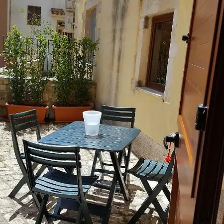 Soleluna House